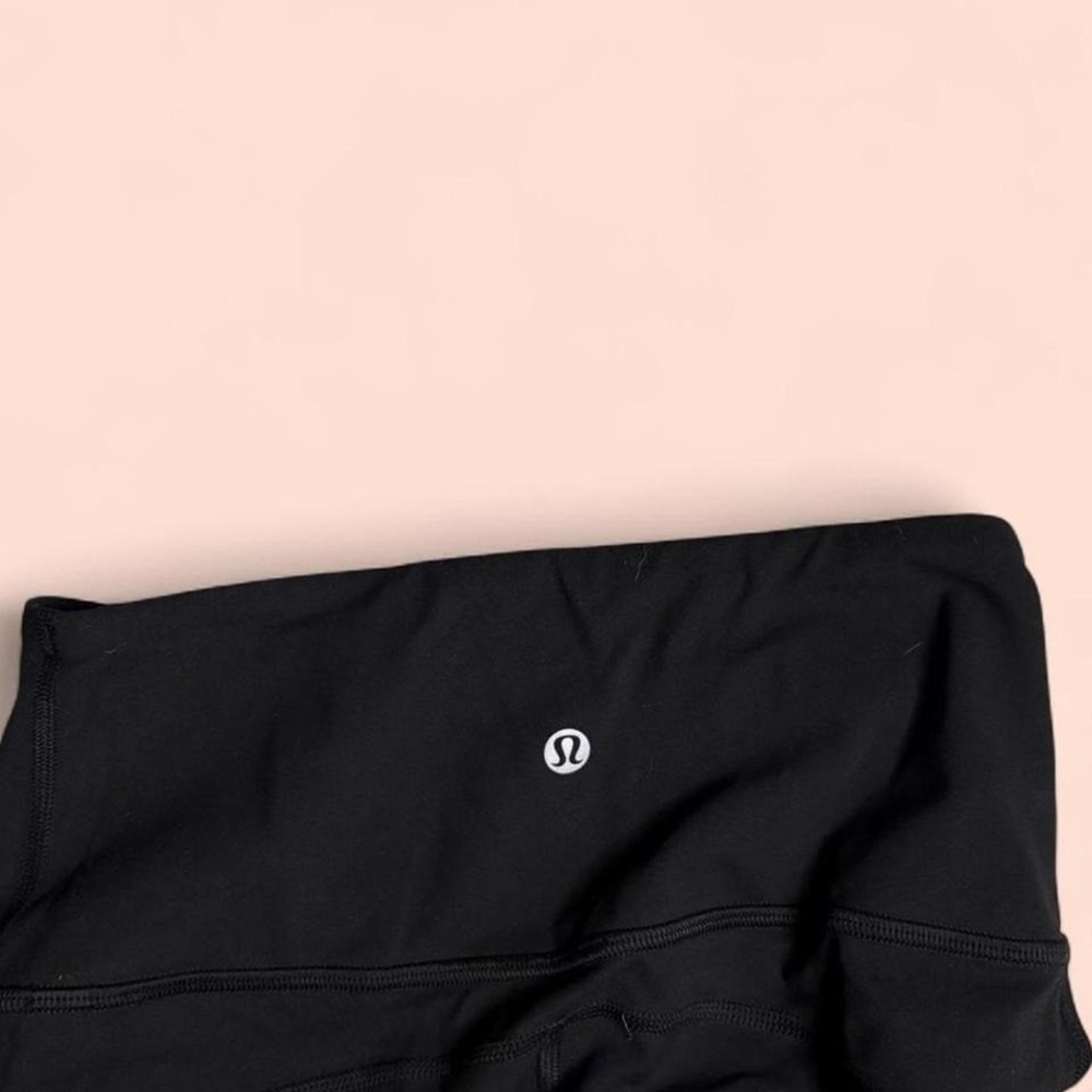 Black flare Lululemon leggings‎ SIZE S WOMAN